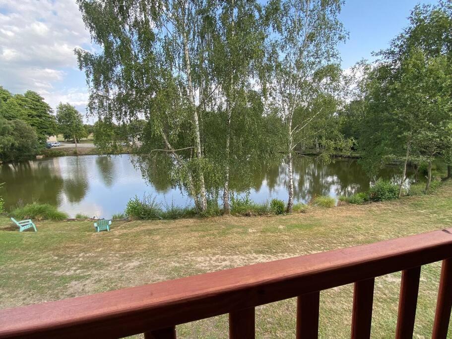 Le Chalet Limousin Folles Bagian luar foto