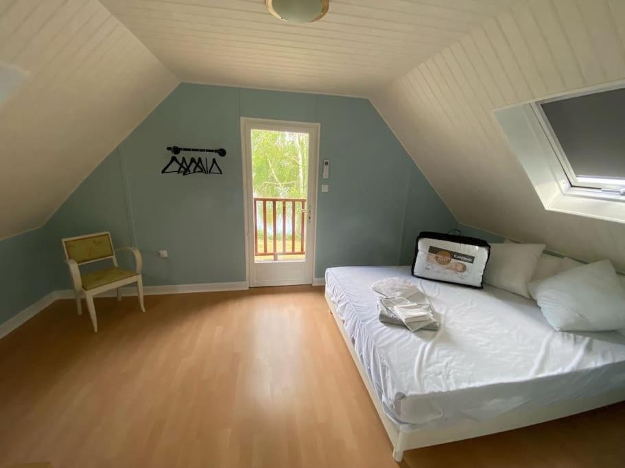 Le Chalet Limousin Folles Bagian luar foto